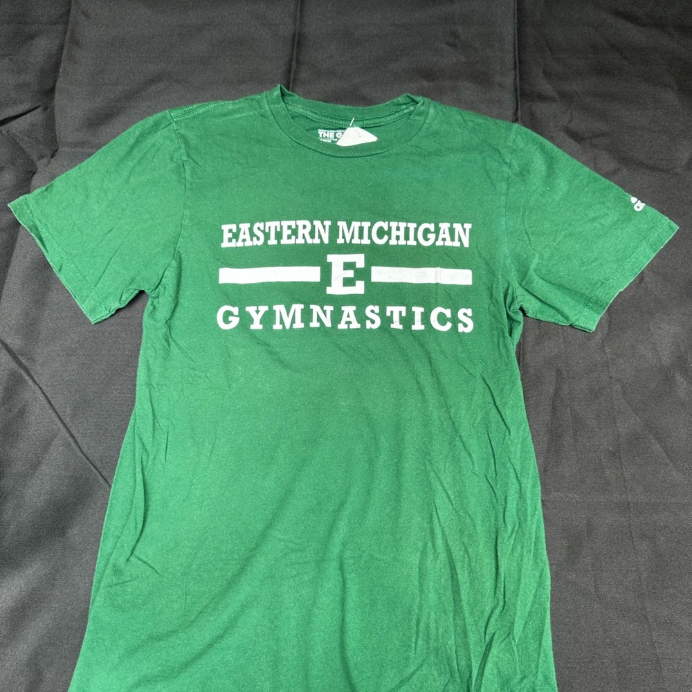 Adidas Eastern Michigan Gymnastics Green Short Sleeve Tee unisex size small